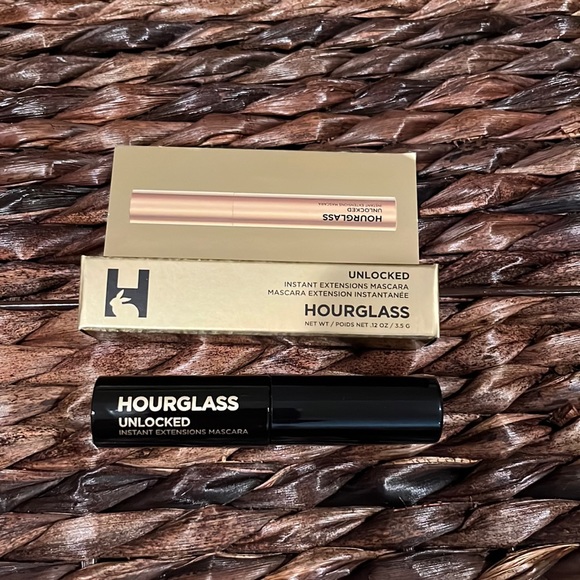 Hourglass Makeup New Hourglass Unlocked Instant Extensions Mascara